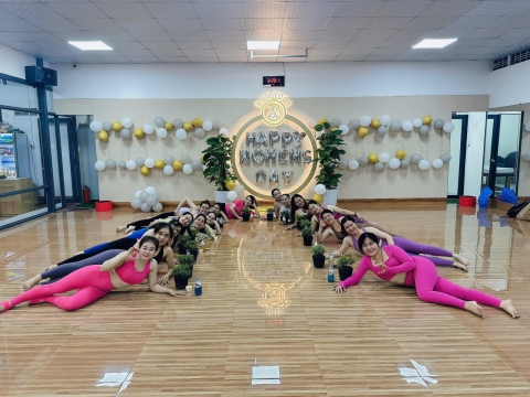 Nhân dịp ngày Quốc tế Phụ nữ 8/3, Ram Yoga Center xin gửi đến toàn thể học viên những lời chúc tốt đẹp nhất