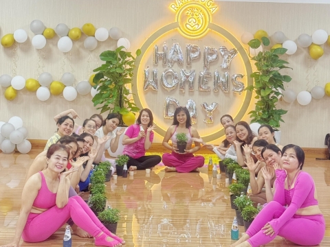 Nhân dịp ngày Quốc tế Phụ nữ 8/3, Ram Yoga Center xin gửi đến toàn thể học viên những lời chúc tốt đẹp nhất