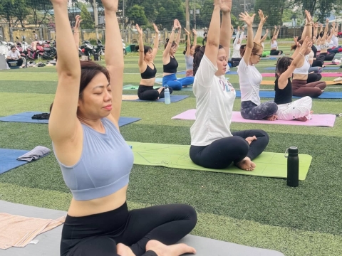 Tham gia Holi Festival 2025