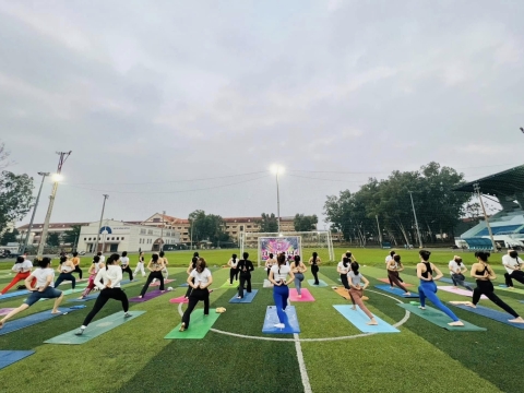 Tham gia Holi Festival 2025