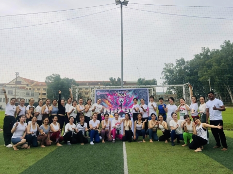 Tham gia Holi Festival 2025