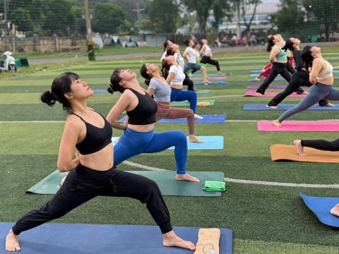 Tham gia Holi Festival 2025